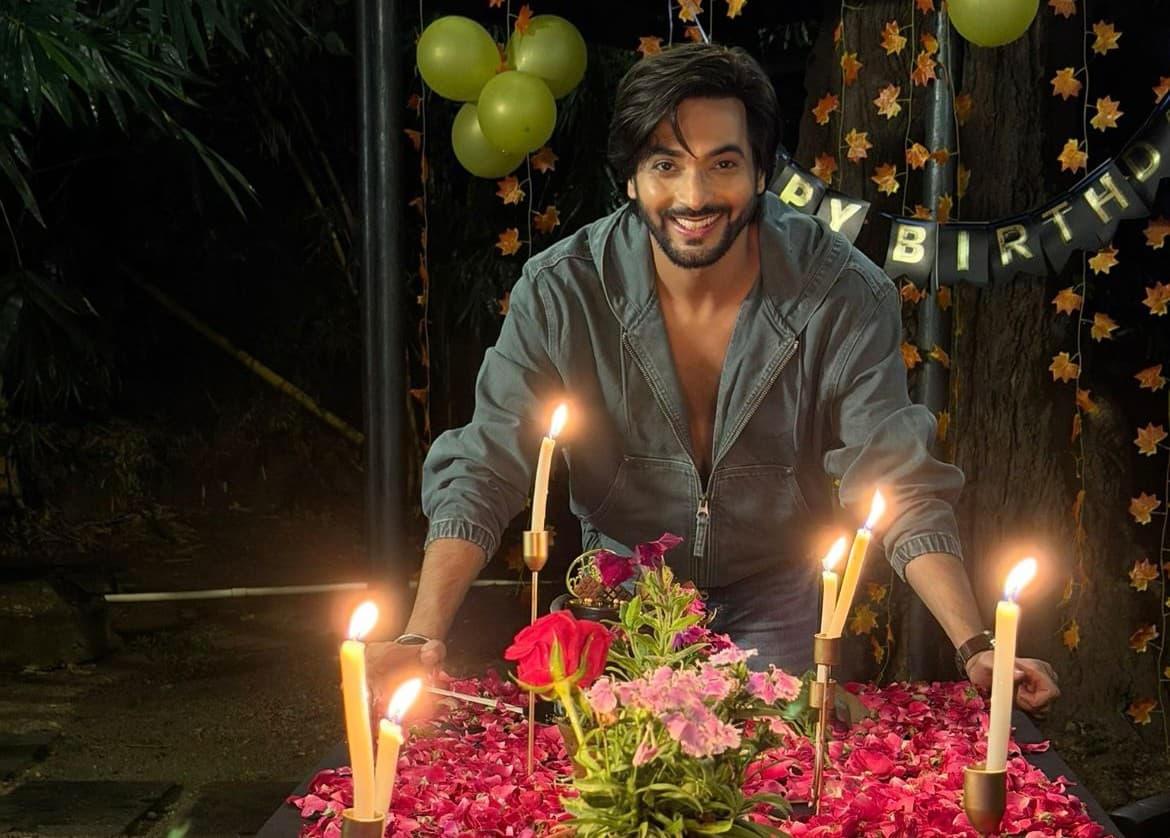 Ashish Dixit Celebrates Birthday at Nagpur Farmhouse with Family and Friends - image 3