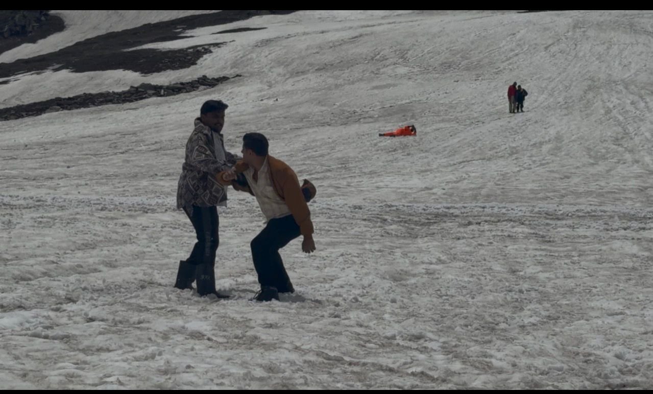 Neil Bhatt: 'I Almost Lost My Balance While Running and Performing Action Scenes in the Snow-Covered Mountains of Manali' - Photo 2