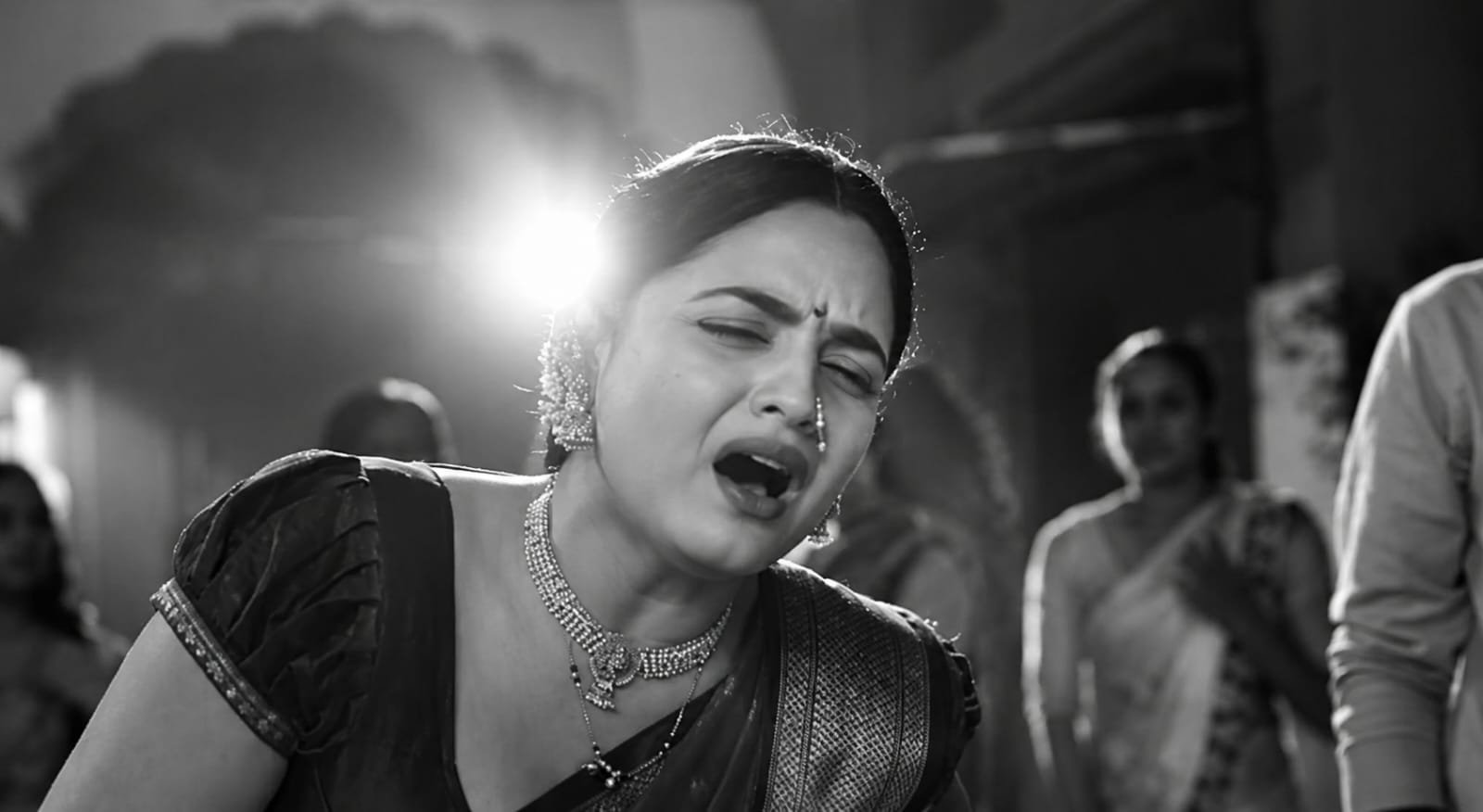 Udne Ki Aasha: Sailee's Pregnancy Revelation To Bring A Major Twist In The Deshmukh House - Photo 1